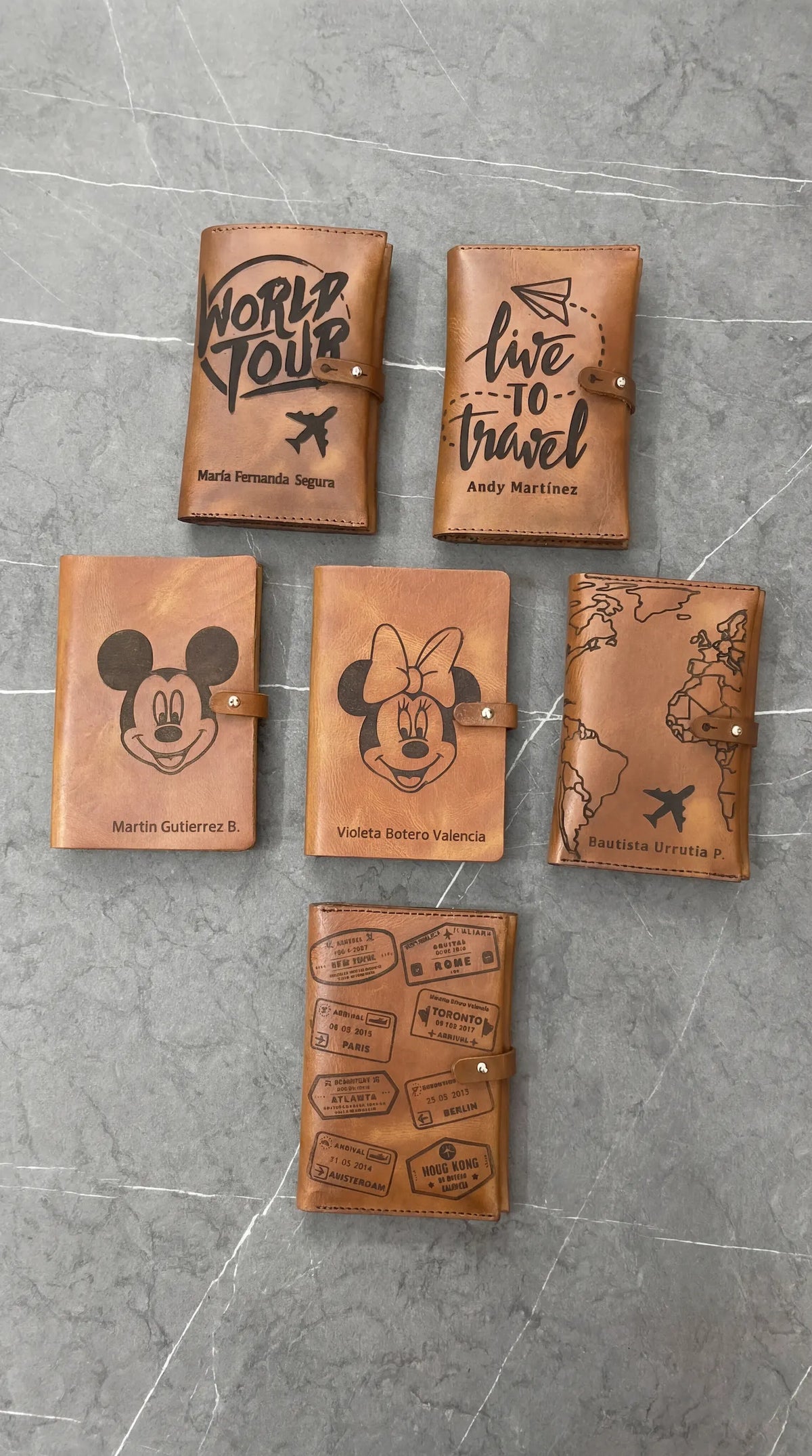 Promoción Dos Porta Pasaportes Doble