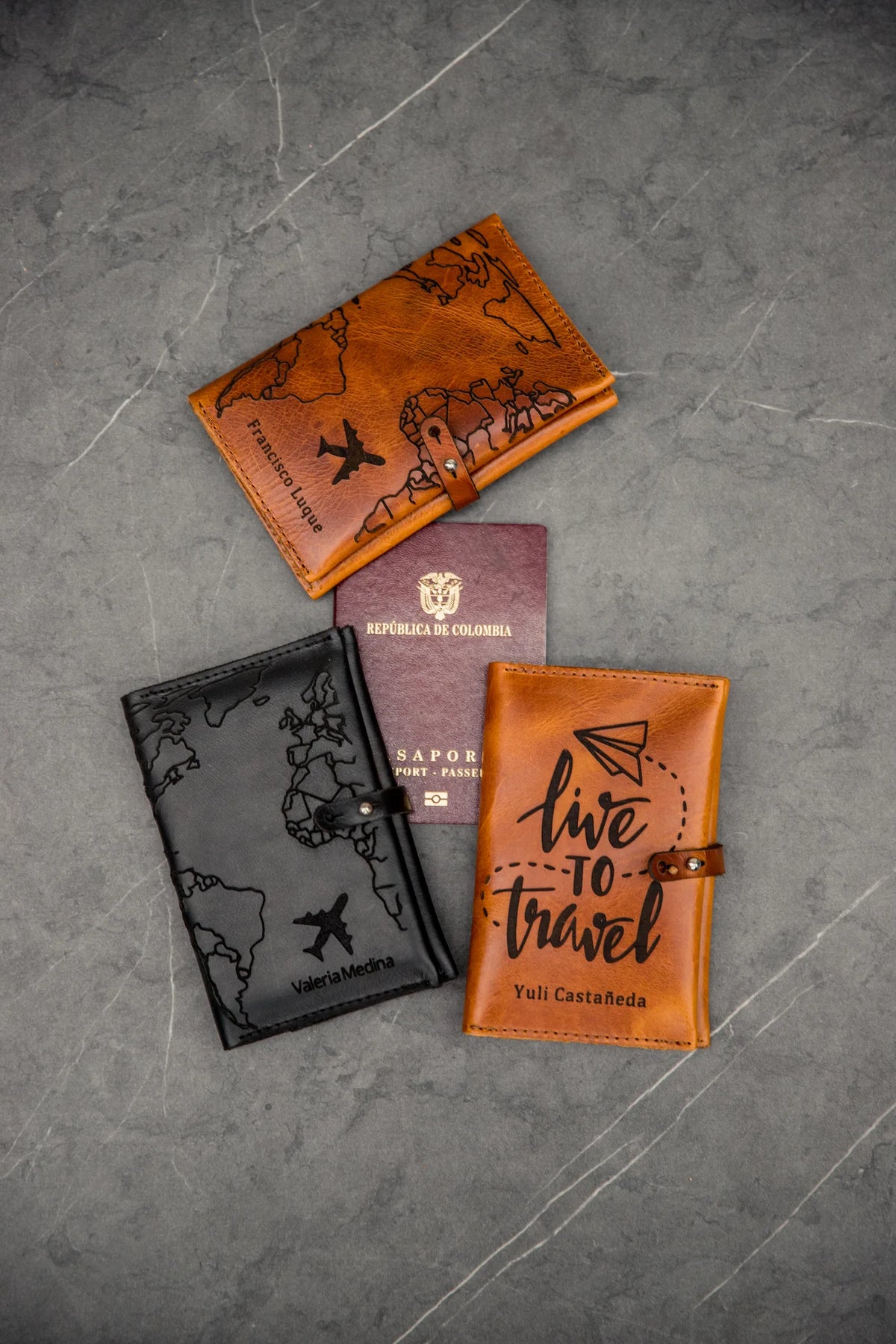 Promoción Dos Porta Pasaportes Doble